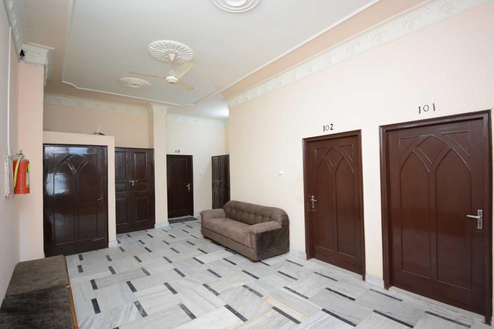 Hotel Asia Palace Патханкот Экстерьер фото