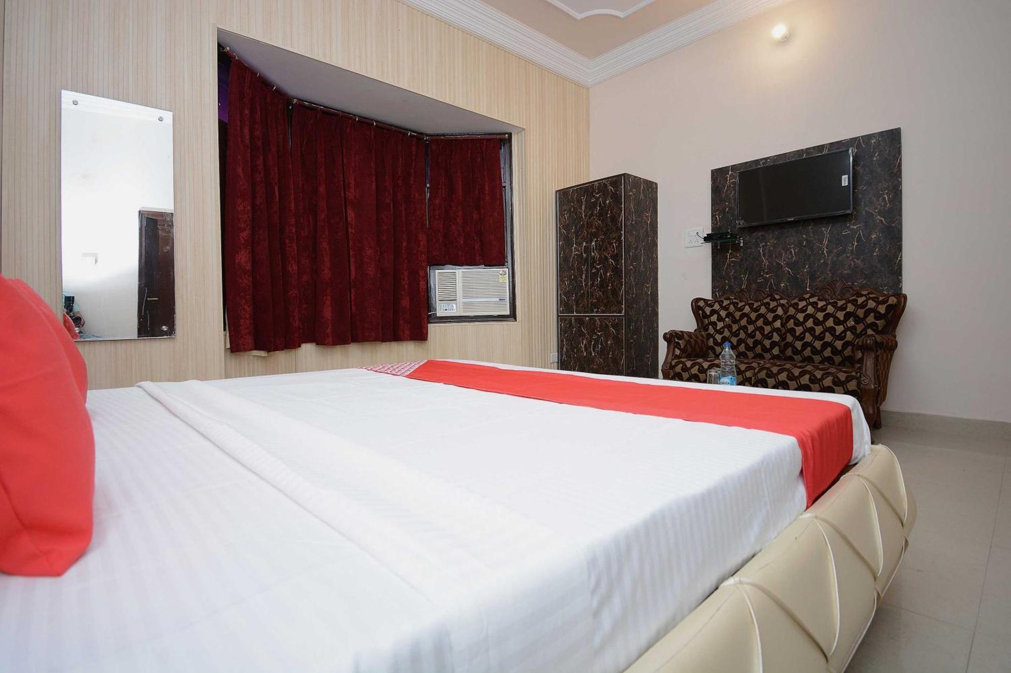 Hotel Asia Palace Патханкот Экстерьер фото