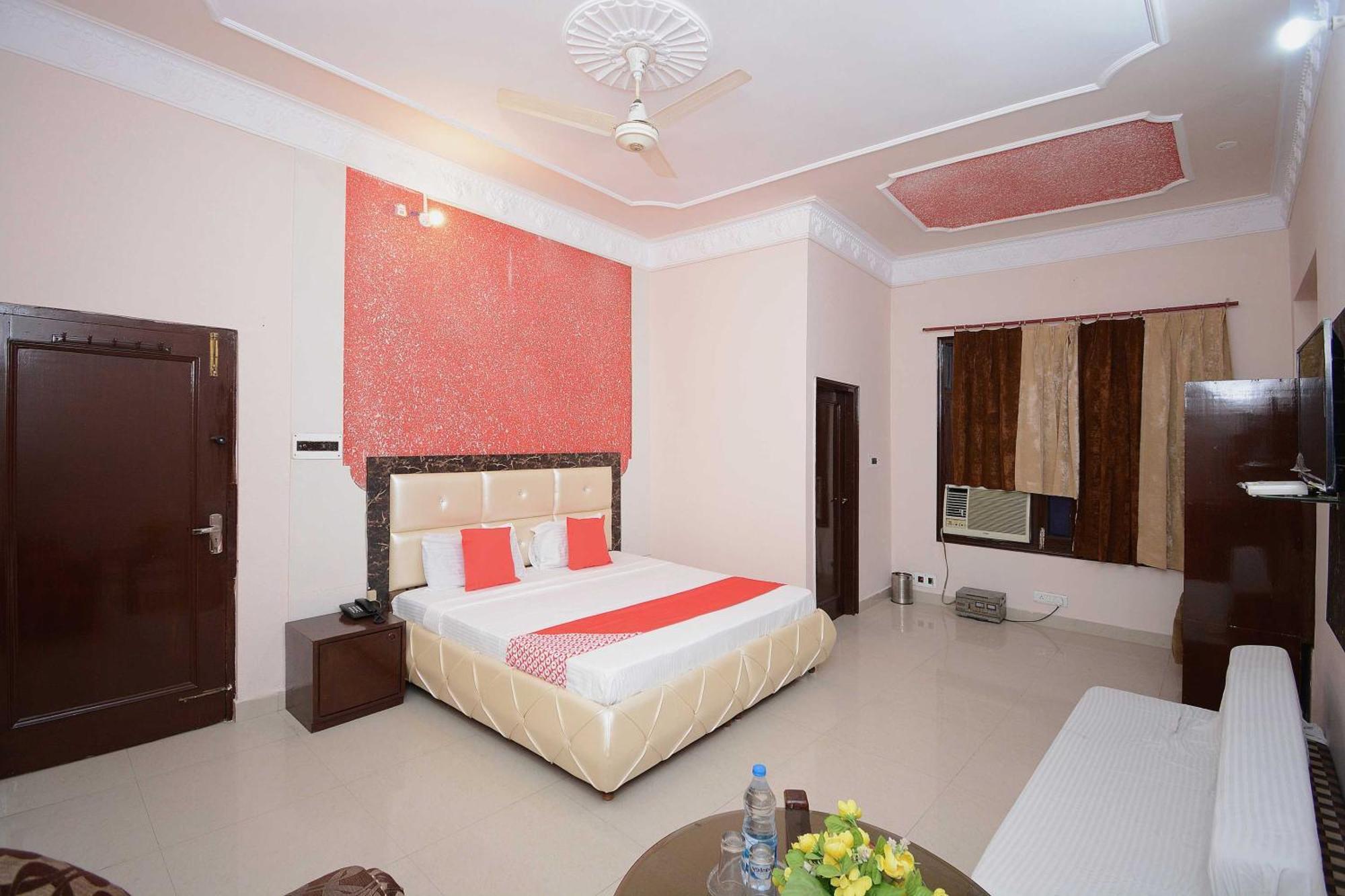 Hotel Asia Palace Патханкот Экстерьер фото